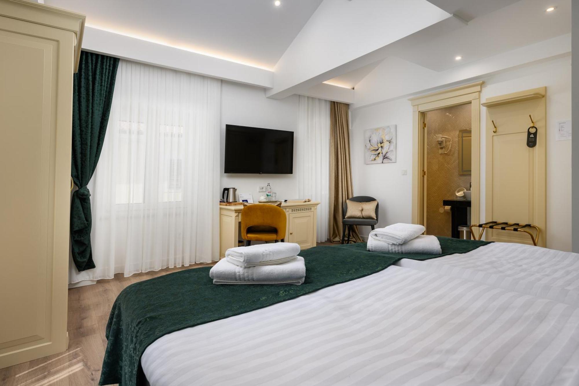Boutique Golden Key - - Hotel