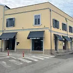 Boutique Hotel Golden Key - Porec - Bed & Breakfast