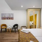 Boutique Hotel Golden Key - Porec - Bed & Breakfast