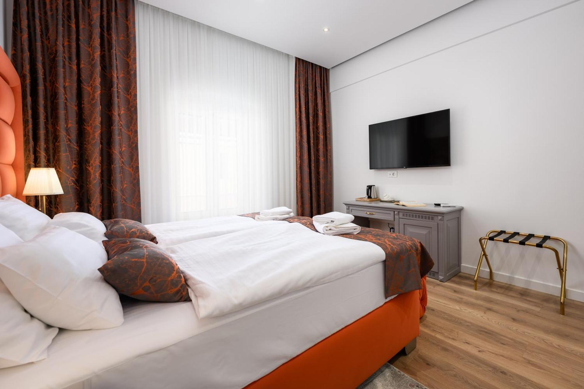 Boutique Golden Key - - 4*