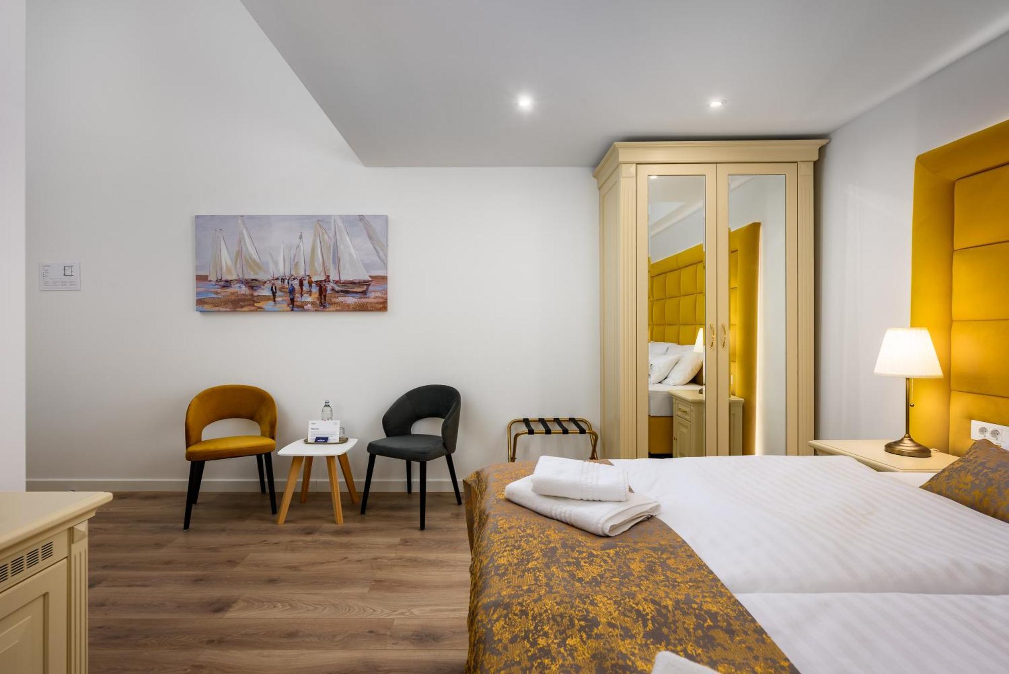 Boutique Golden Key - -